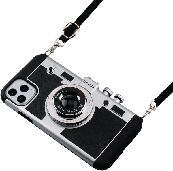 A picture of an iPhone case that looks like a vintage camera.